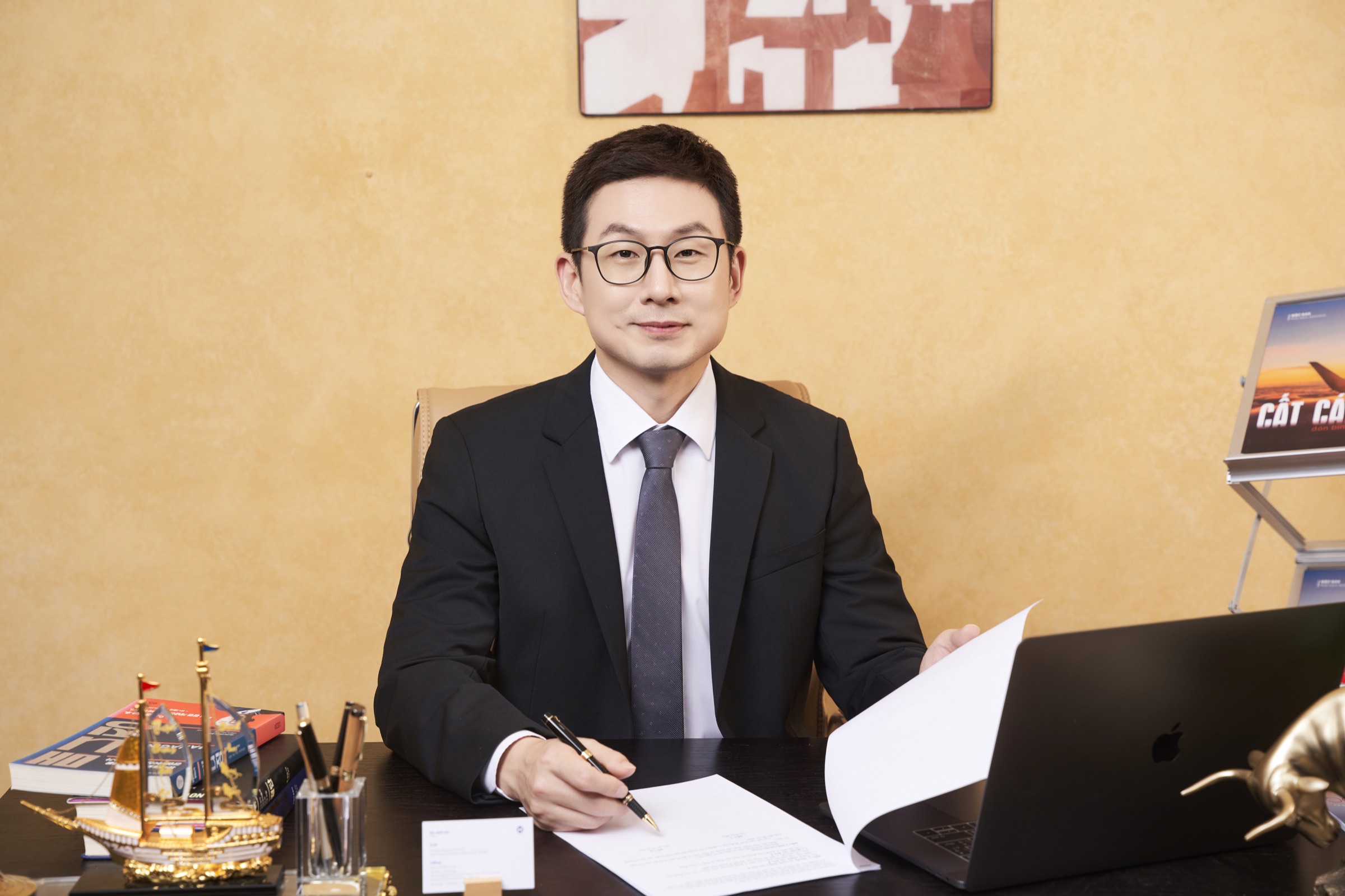 시그니처 프로필 — 01 — 사진 2 — Gạo Nâu Profile
