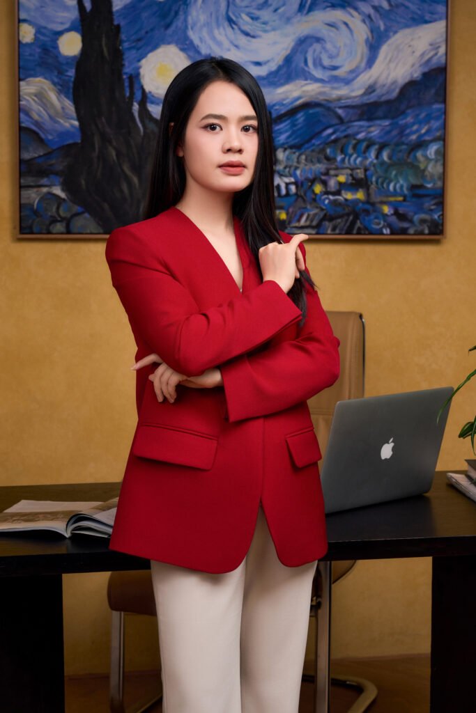 Profile Biểu Tượng — 06 — ảnh 11 — Cinematic, cá tính, ấn tượng — Gạo Nâu Profile