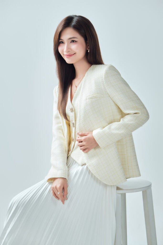 프리미엄 프로필 — 01 — 사진 11 — 개성, 강인함, 프리미엄 — Gạo Nâu Profile