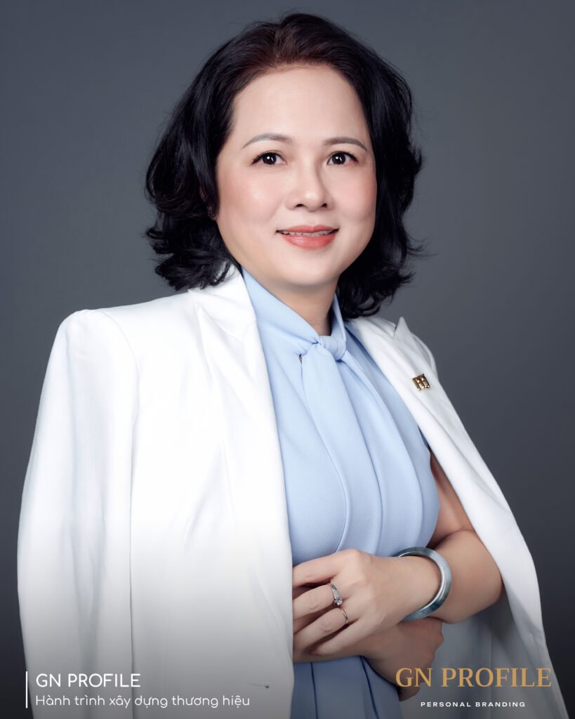 프리미엄 프로필 — 08 — 사진 10 — 다양함, 개성, 유연함 — Gạo Nâu Profile