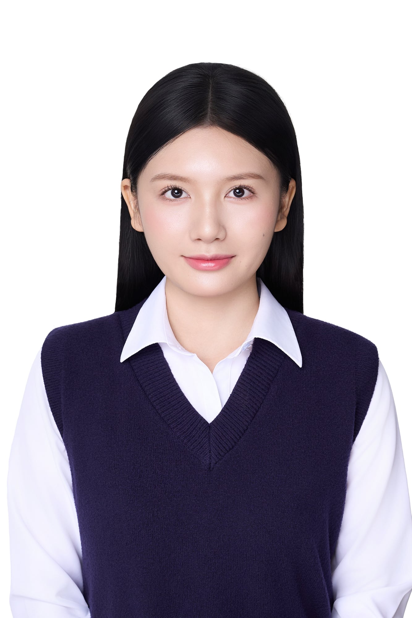 Ảnh hồ sơ nền trắng, áo sơ mi có cổ — mẫu ảnh dùng cho giấy tờ của người khu Quận 6, TP.HCM