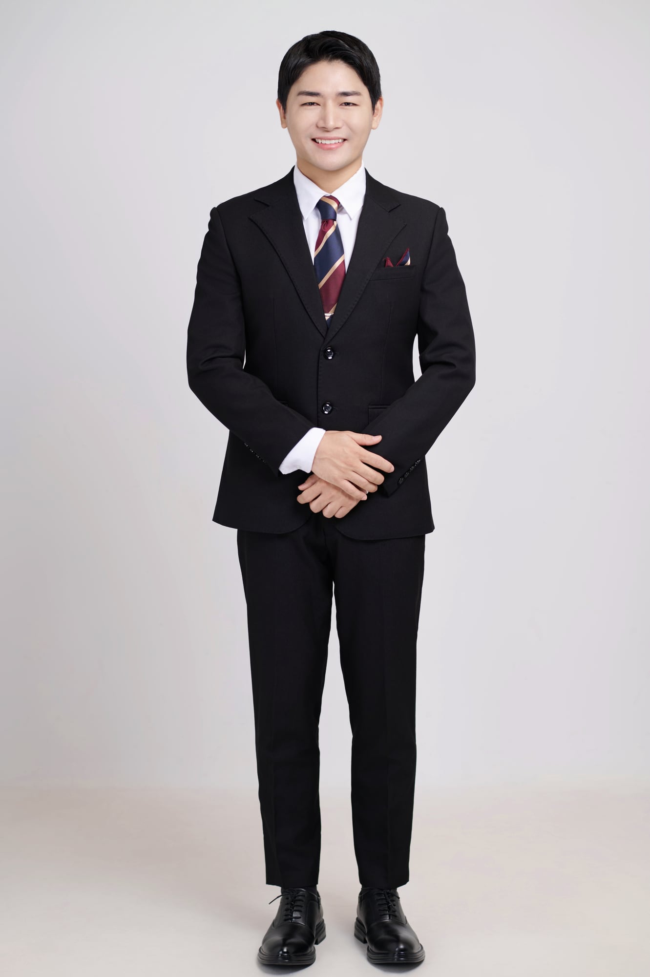 Ảnh mẫu 6 — 求职简历照 — Gạo Nâu Profile