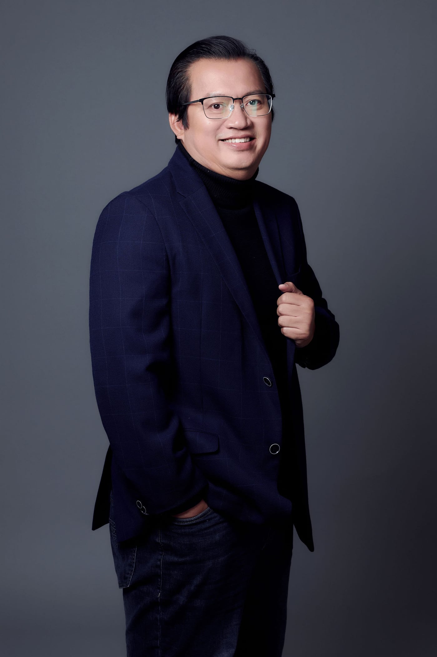 Sample image 2 — CO-FOUNDER Profile — Gạo Nâu Profile