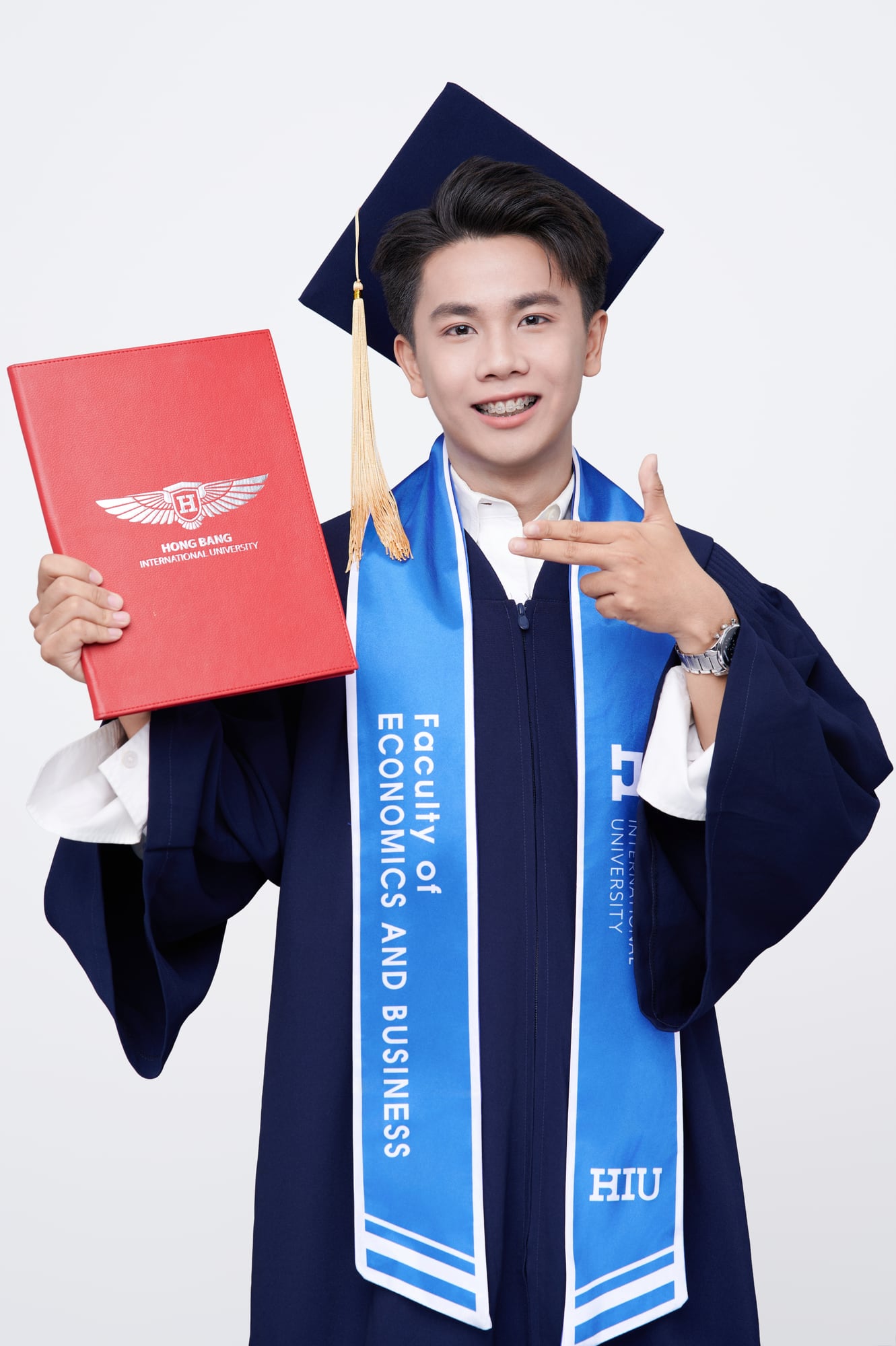 Ảnh mẫu 6 — 毕业证件照 — Gạo Nâu Profile