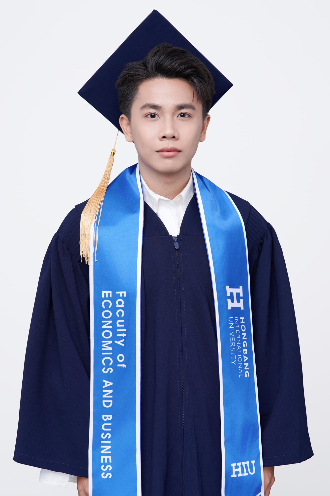 Ảnh mẫu 7 — 毕业证件照 — Gạo Nâu Profile