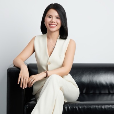 Chân dung Ms. Linh Cát