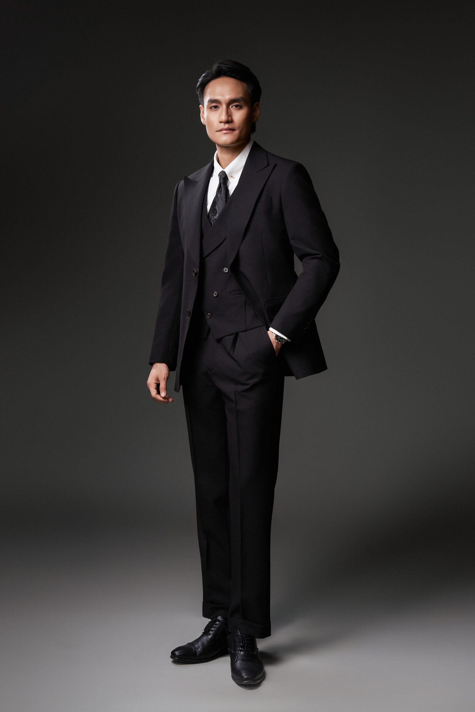 22.05 SG HAROLD LOOK31046